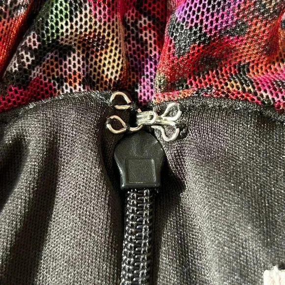 NWT BCBGeneration Floral Bodycon Dress | size 2 - Picture 8 of 14